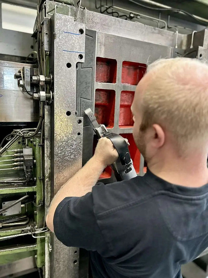 Geschabte Führungsbahn mit gleichmäßiger Punktverteilung für optimales Gleitverhalten