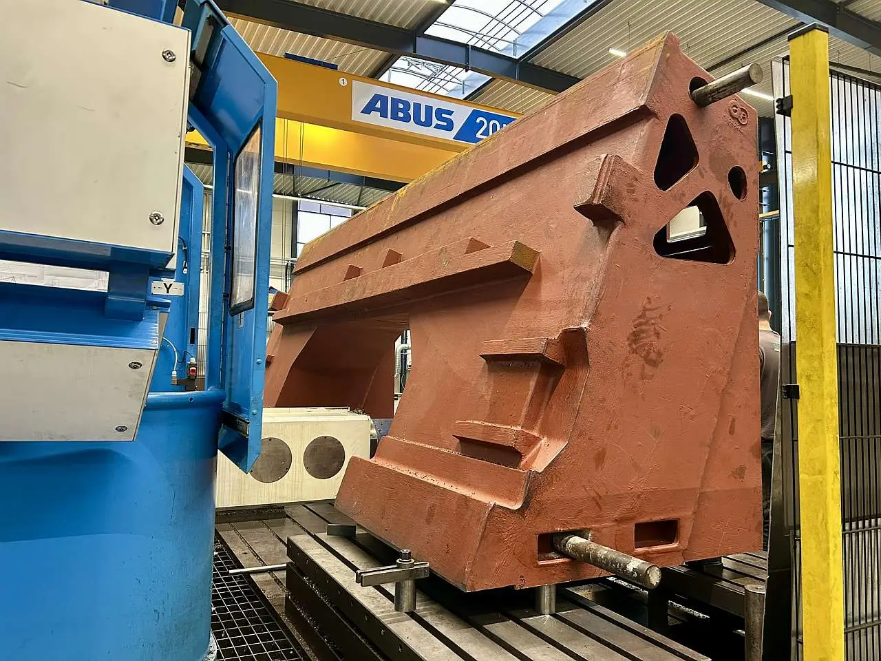 Bearbeitung eines Maschinenständers auf Fahrständerfräsmaschine Soraluce