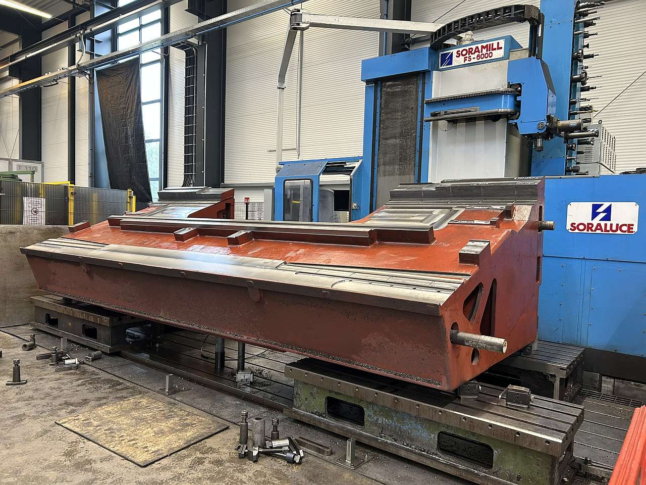 Bearbeitung eines Maschinenständers auf Fahrständerfräsmaschine Soraluce